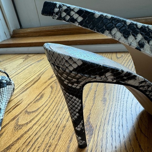Vince Camuto Saisha Slingback Heels - Picture 7 of 10